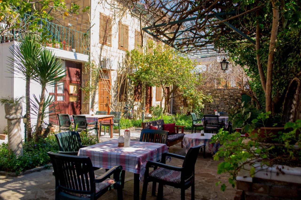 Begonville Pansiyon Side Exterior photo
